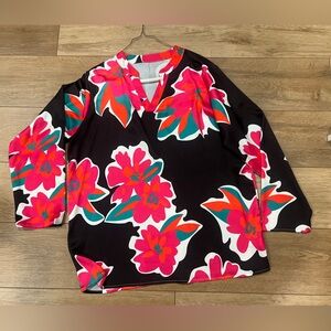 Boutique Floral Black and Pink Women's Popover Top